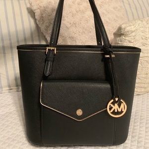 MICHAEL KORS Black Bag